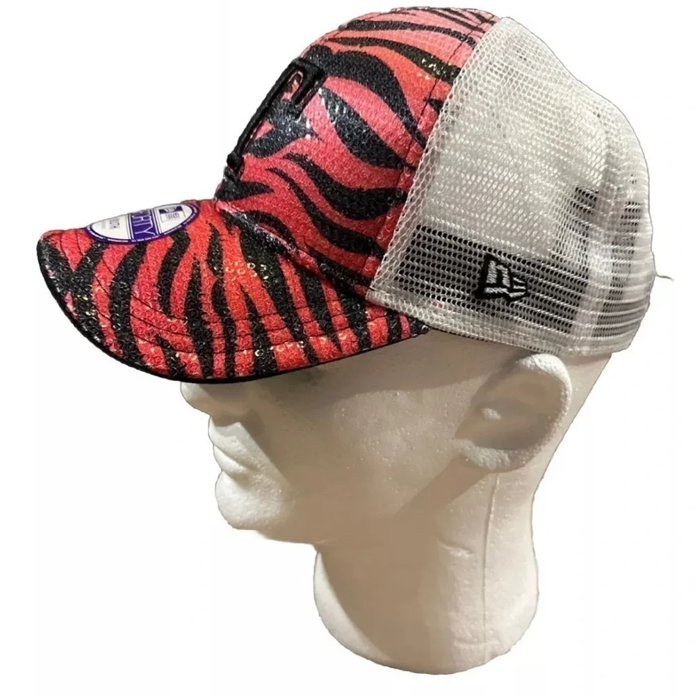 MLB Texas Rangers Tiger Glitter  Youth Adjustable Hat Cap New Era 9Forty NWT